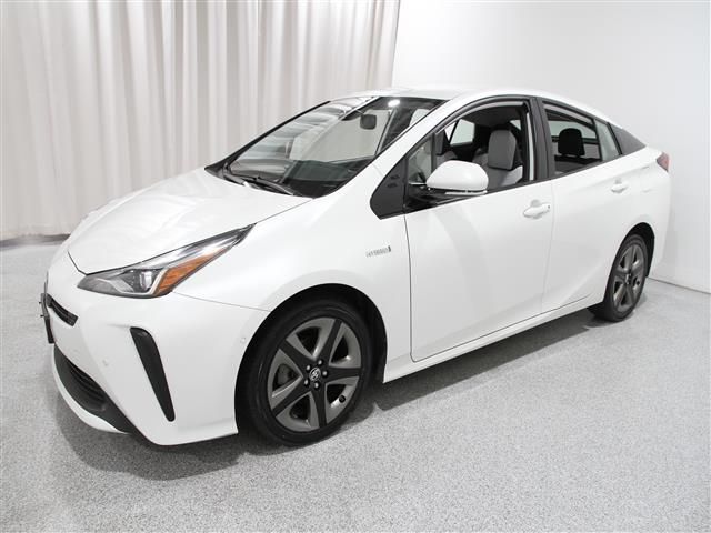 2019 Toyota Prius XLE