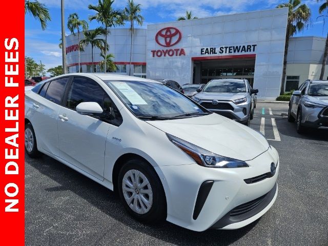 2019 Toyota Prius XLE