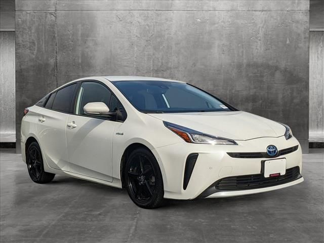 2019 Toyota Prius XLE