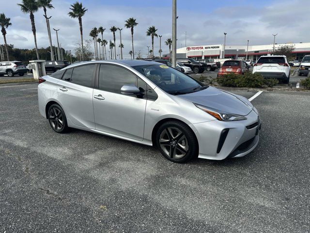 2019 Toyota Prius XLE