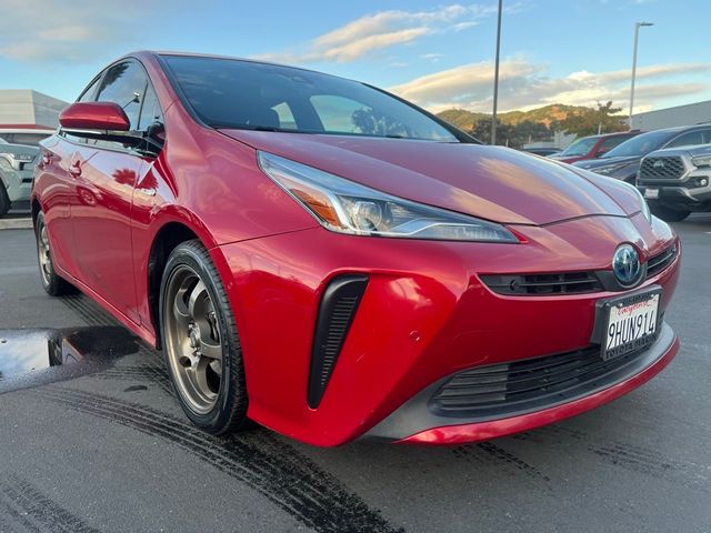 2019 Toyota Prius L Eco