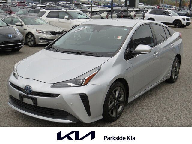 2019 Toyota Prius XLE