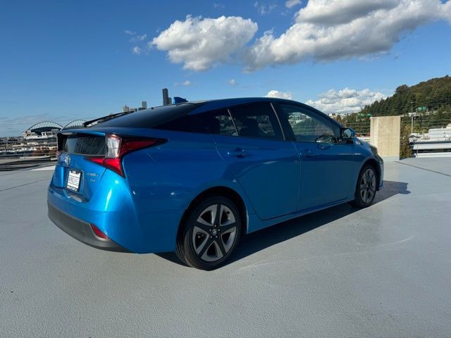 2019 Toyota Prius L Eco