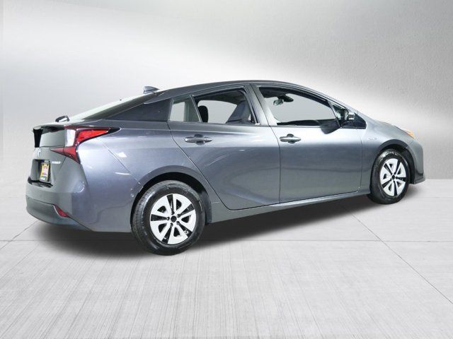 2019 Toyota Prius LE