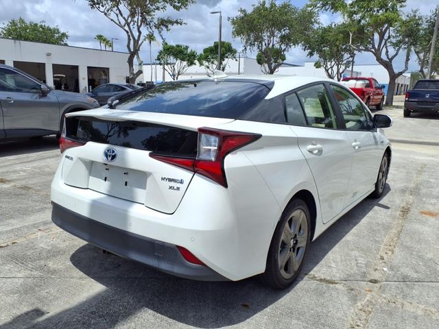 2019 Toyota Prius XLE