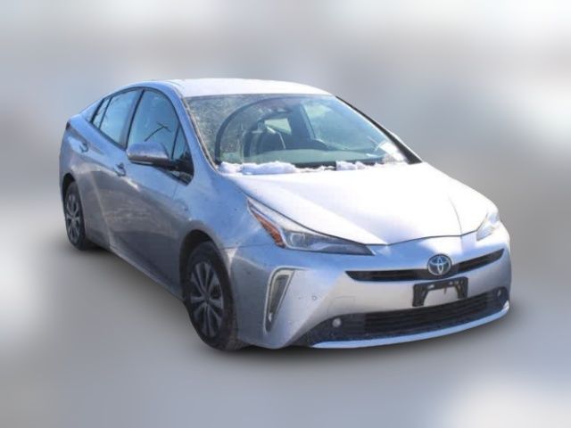 2019 Toyota Prius XLE