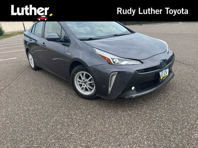 2019 Toyota Prius XLE