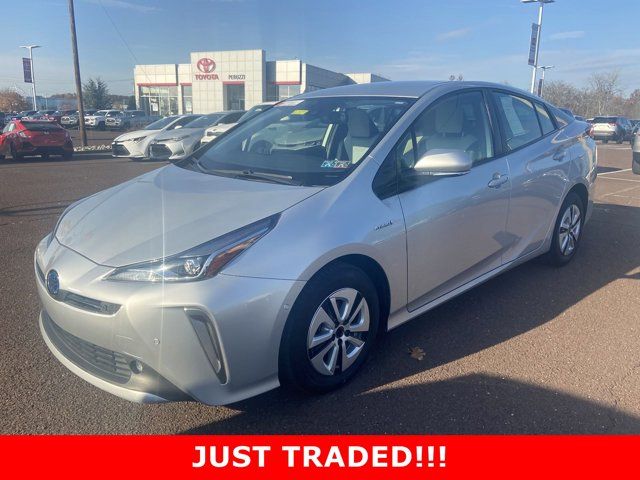 2019 Toyota Prius XLE