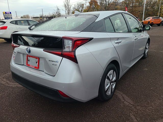 2019 Toyota Prius XLE