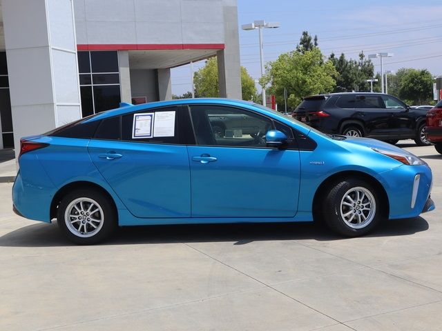 2019 Toyota Prius XLE