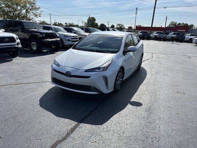 2019 Toyota Prius XLE