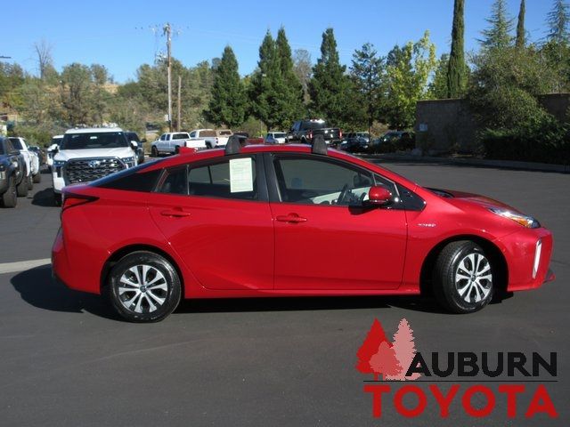 2019 Toyota Prius XLE