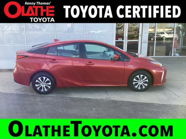 2019 Toyota Prius XLE