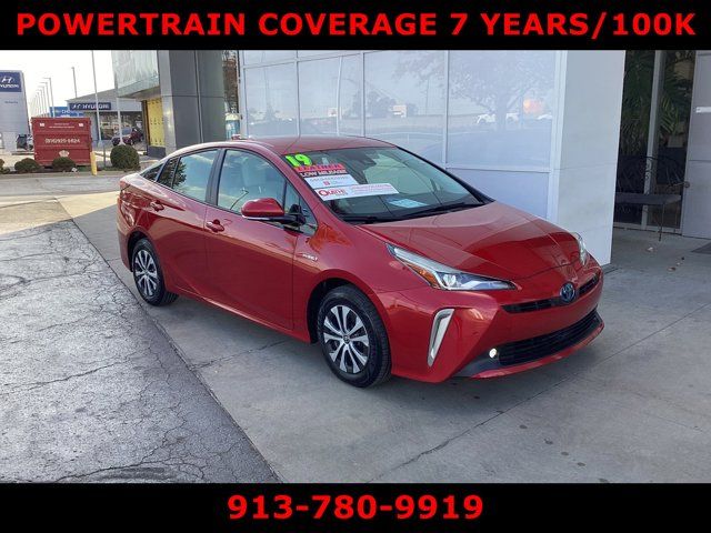 2019 Toyota Prius XLE