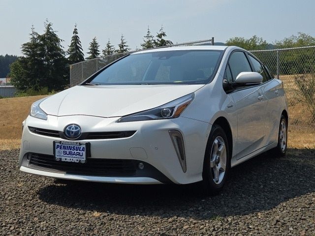 2019 Toyota Prius XLE