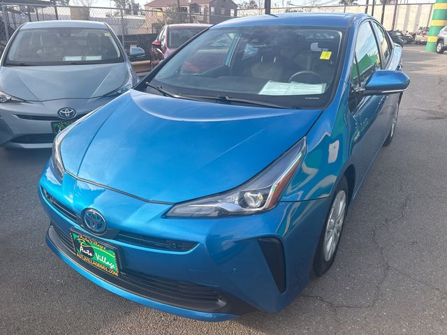 2019 Toyota Prius XLE