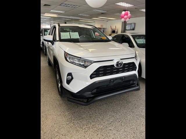 2019 Toyota RAV4 XLE Premium