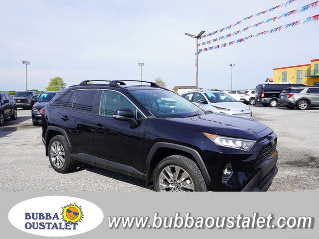 2019 Toyota RAV4 XLE Premium