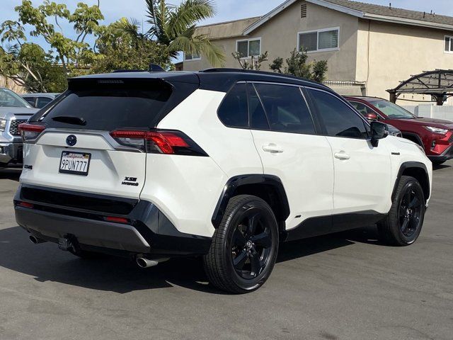 2019 Toyota RAV4 Hybrid XSE