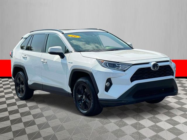 2019 Toyota RAV4 Hybrid XLE