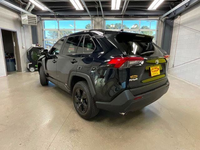 2019 Toyota RAV4 Hybrid LE