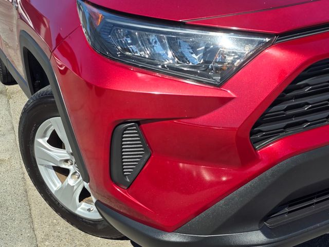 2019 Toyota RAV4 Hybrid LE