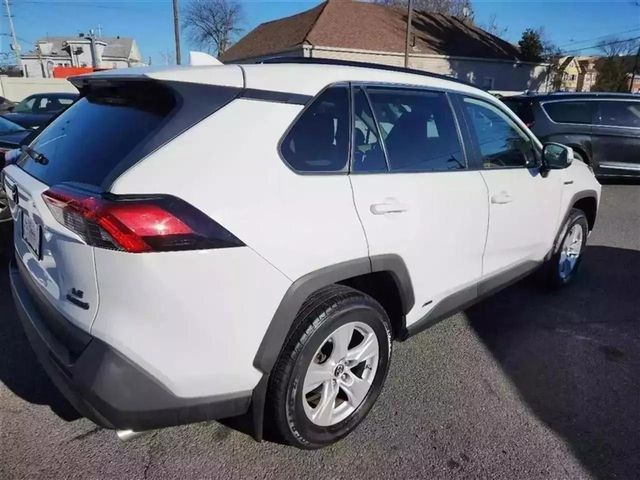 2019 Toyota RAV4 Hybrid LE