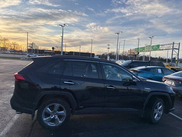 2019 Toyota RAV4 Hybrid Limited