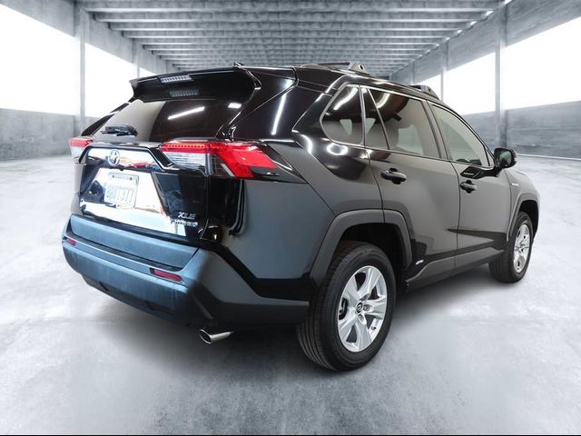 2019 Toyota RAV4 Hybrid XLE