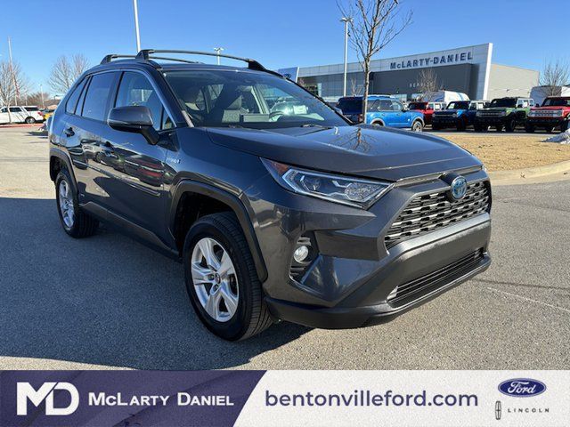 2019 Toyota RAV4 Hybrid XLE