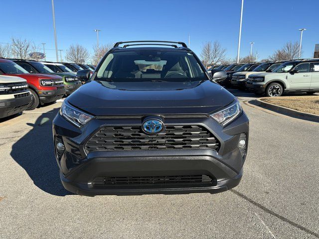 2019 Toyota RAV4 Hybrid XLE