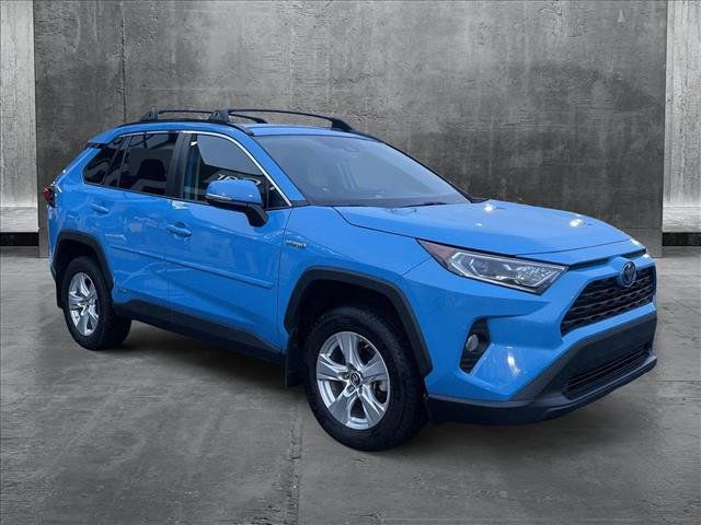 2019 Toyota RAV4 Hybrid XLE