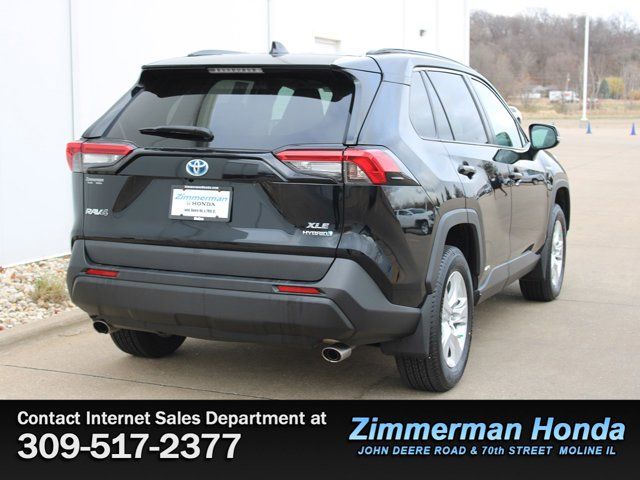 2019 Toyota RAV4 Hybrid XLE