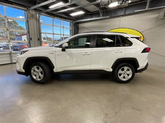 2019 Toyota RAV4 Hybrid XLE