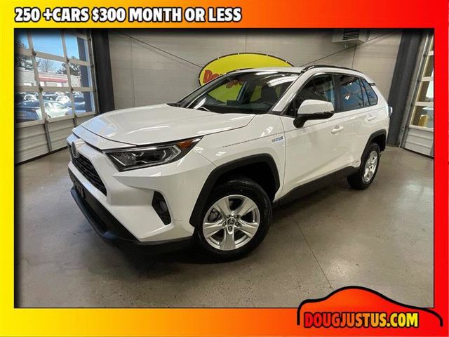 2019 Toyota RAV4 Hybrid XLE