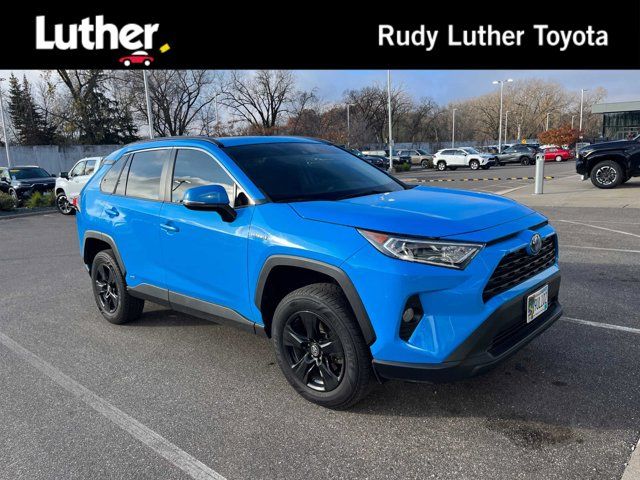 2019 Toyota RAV4 Hybrid XLE