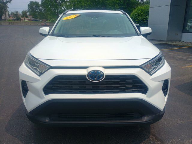 2019 Toyota RAV4 Hybrid XLE