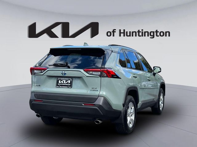 2019 Toyota RAV4 Hybrid XLE