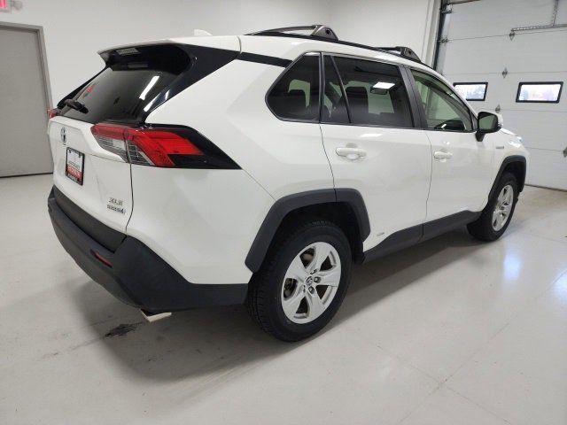 2019 Toyota RAV4 Hybrid XLE