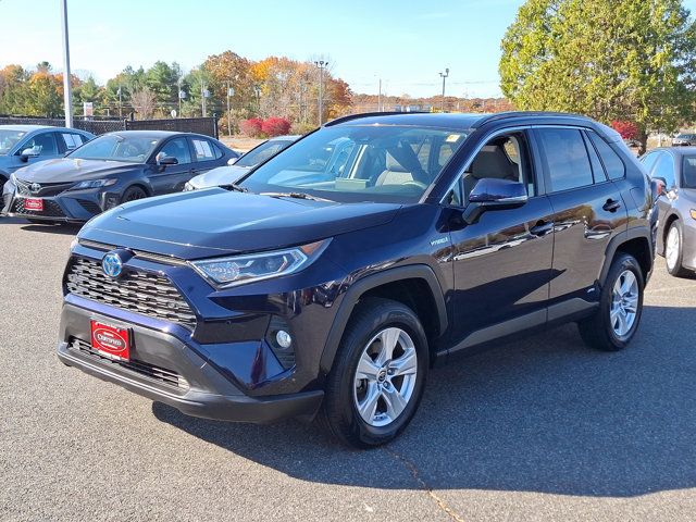 2019 Toyota RAV4 Hybrid XLE