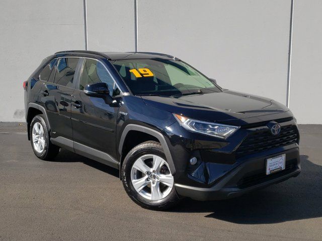 2019 Toyota RAV4 Hybrid XLE