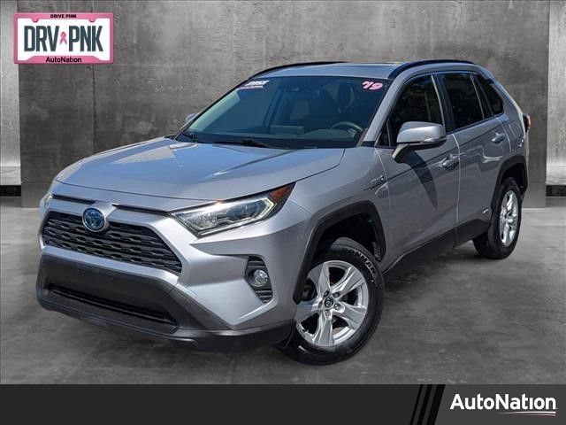 2019 Toyota RAV4 Hybrid XLE