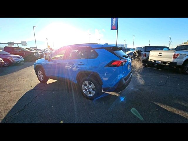 2019 Toyota RAV4 Hybrid XLE