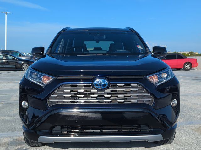 2019 Toyota RAV4 Hybrid XSE