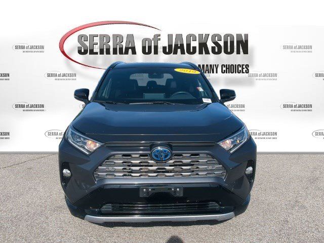 2019 Toyota RAV4 Hybrid XSE
