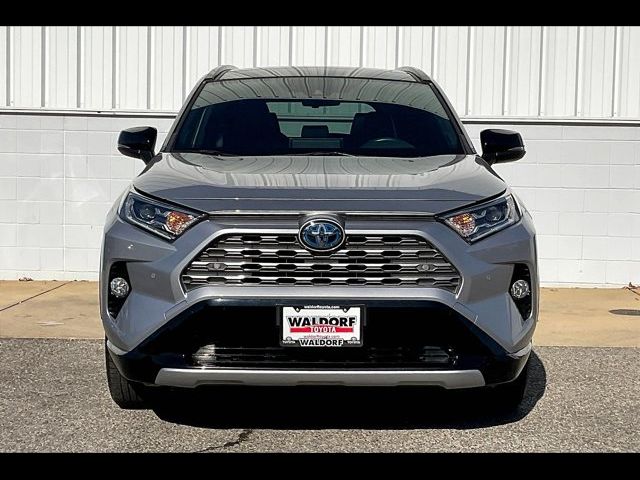 2019 Toyota RAV4 Hybrid XSE