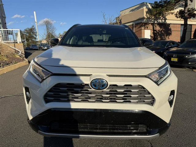 2019 Toyota RAV4 Hybrid XSE