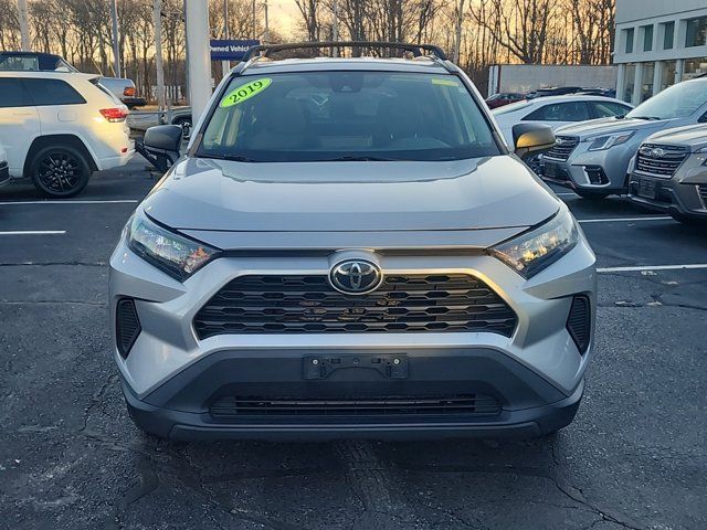 2019 Toyota RAV4 LE