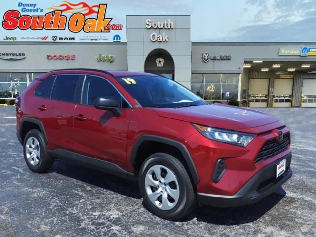 2019 Toyota RAV4 LE