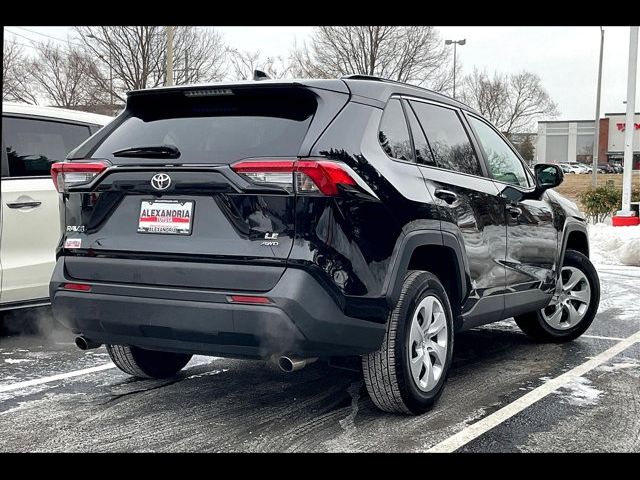 2019 Toyota RAV4 LE